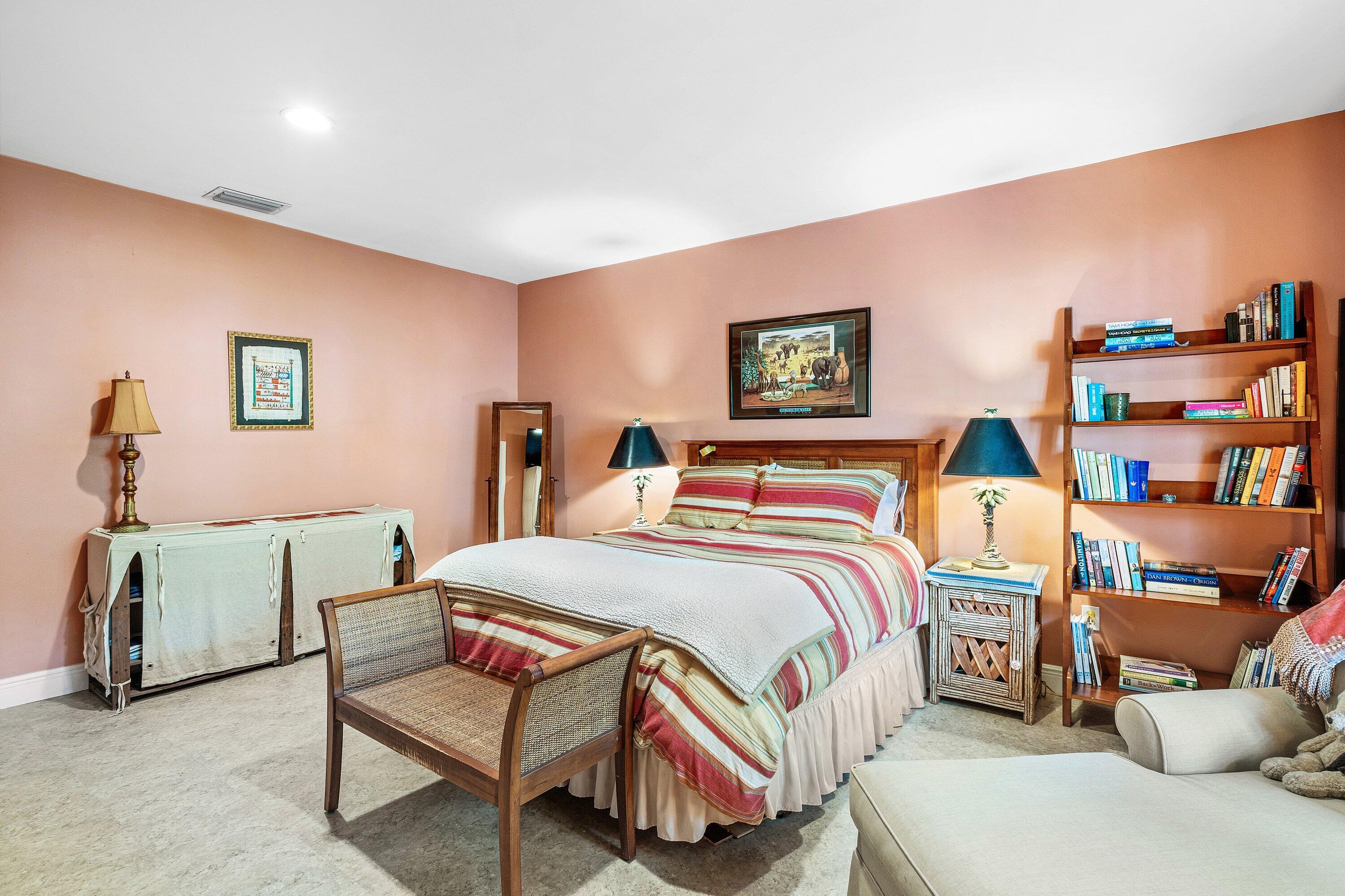 LA QUINTA CONDO - Residential