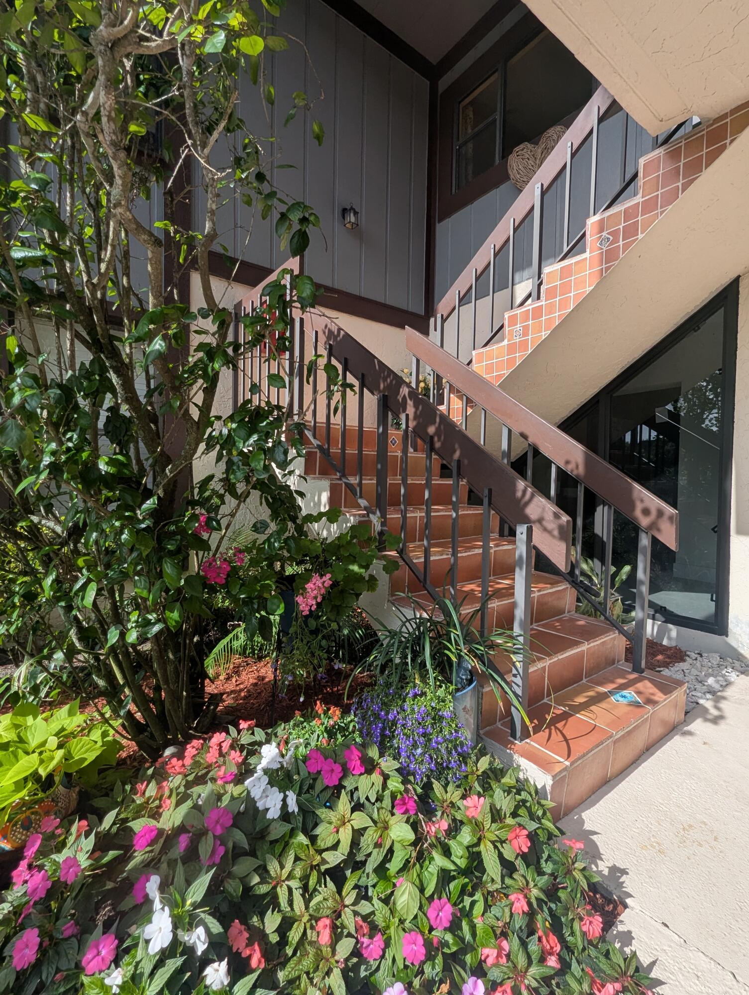 LA QUINTA CONDO - Residential