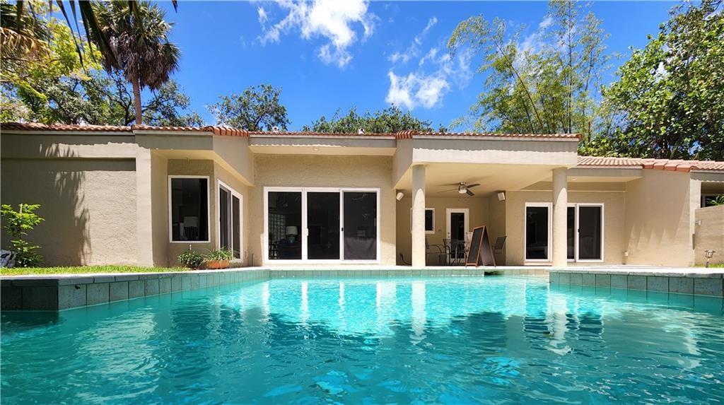 AMENDED SUB OF 17-50-42 1 - Residential Lease