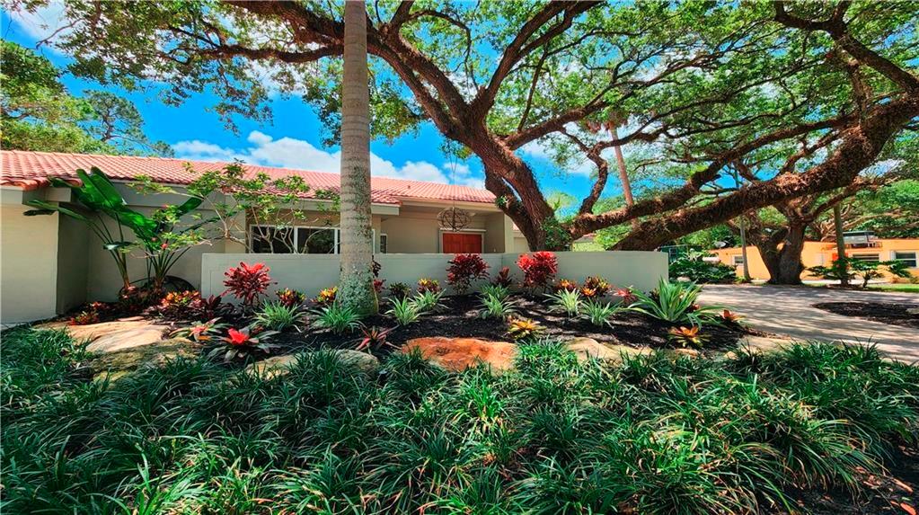 AMENDED SUB OF 17-50-42 1 - Residential Lease