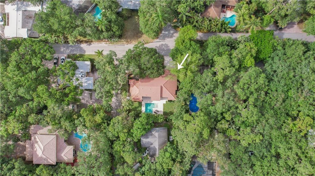 AMENDED SUB OF 17-50-42 1 - Residential Lease