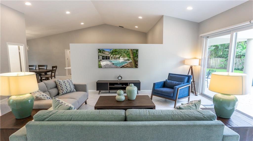 AMENDED SUB OF 17-50-42 1 - Residential Lease