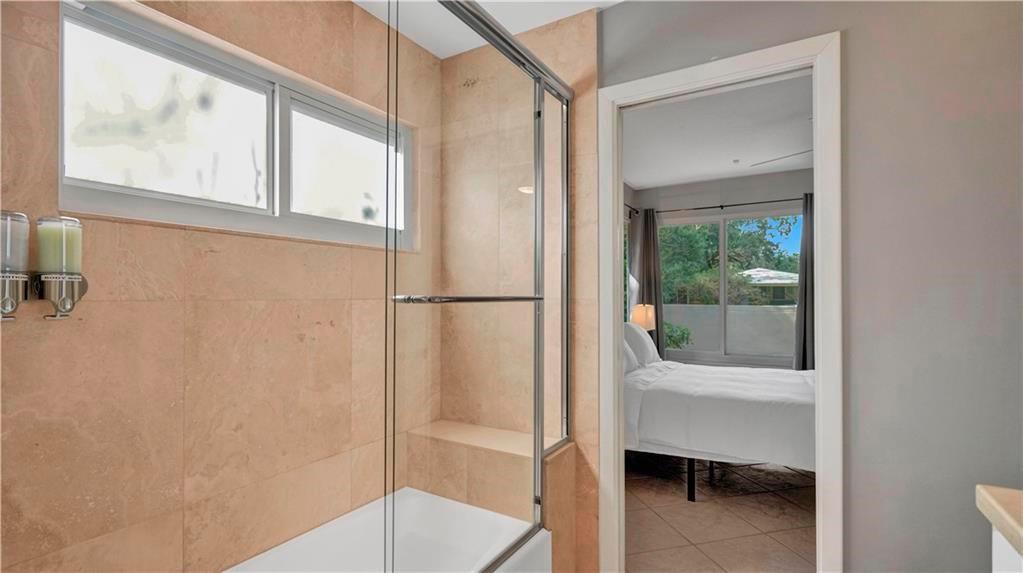 AMENDED SUB OF 17-50-42 1 - Residential Lease