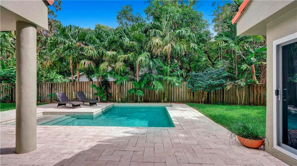 AMENDED SUB OF 17-50-42 1 - Residential Lease