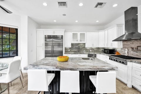 Tiny photo for 2340 NE 47TH Street, Lighthouse Point, FL 33064 (MLS # B26056127)