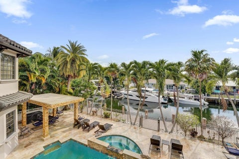 Tiny photo for 2340 NE 47TH Street, Lighthouse Point, FL 33064 (MLS # B26056127)