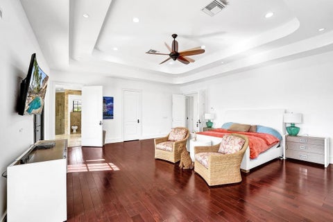 Tiny photo for 2340 NE 47TH Street, Lighthouse Point, FL 33064 (MLS # B26056127)