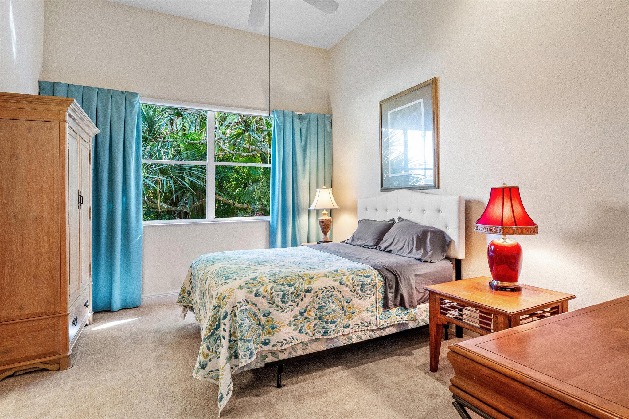 VINTAGE OAKS / POLO CLUB - Residential