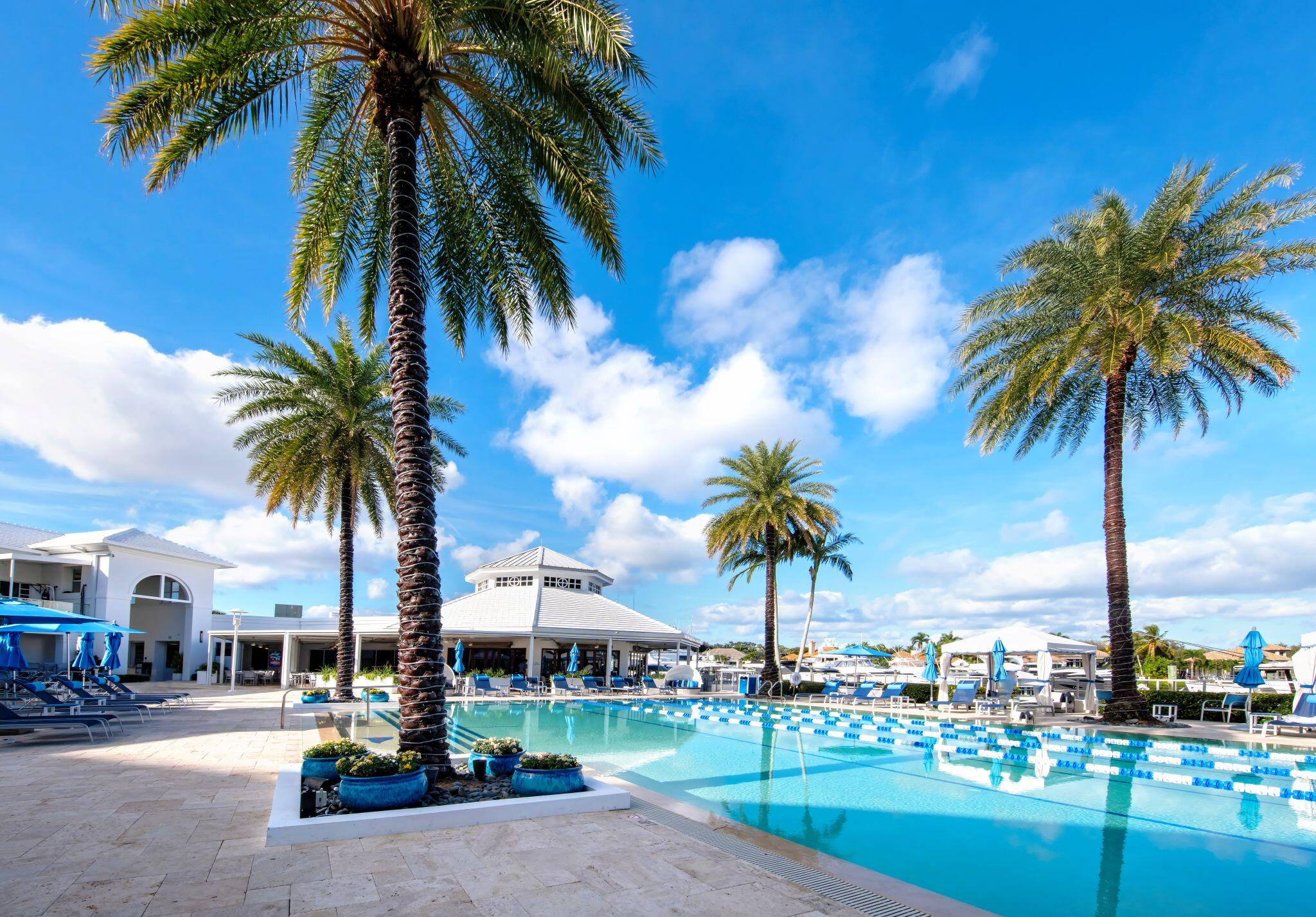 ADMIRALS COVE - Residential