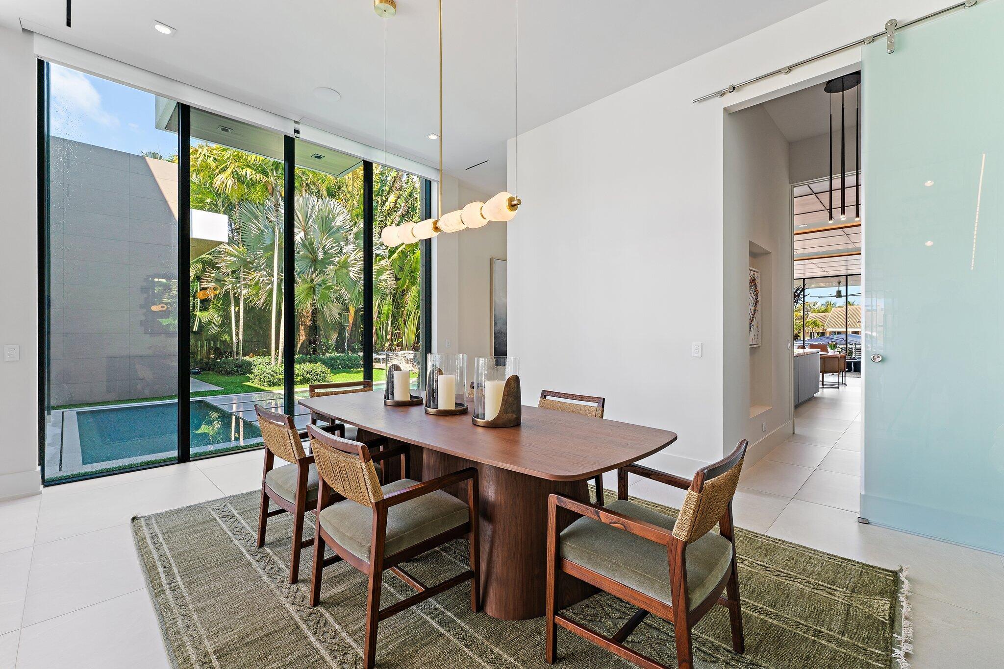 ADMIRALS COVE - Residential