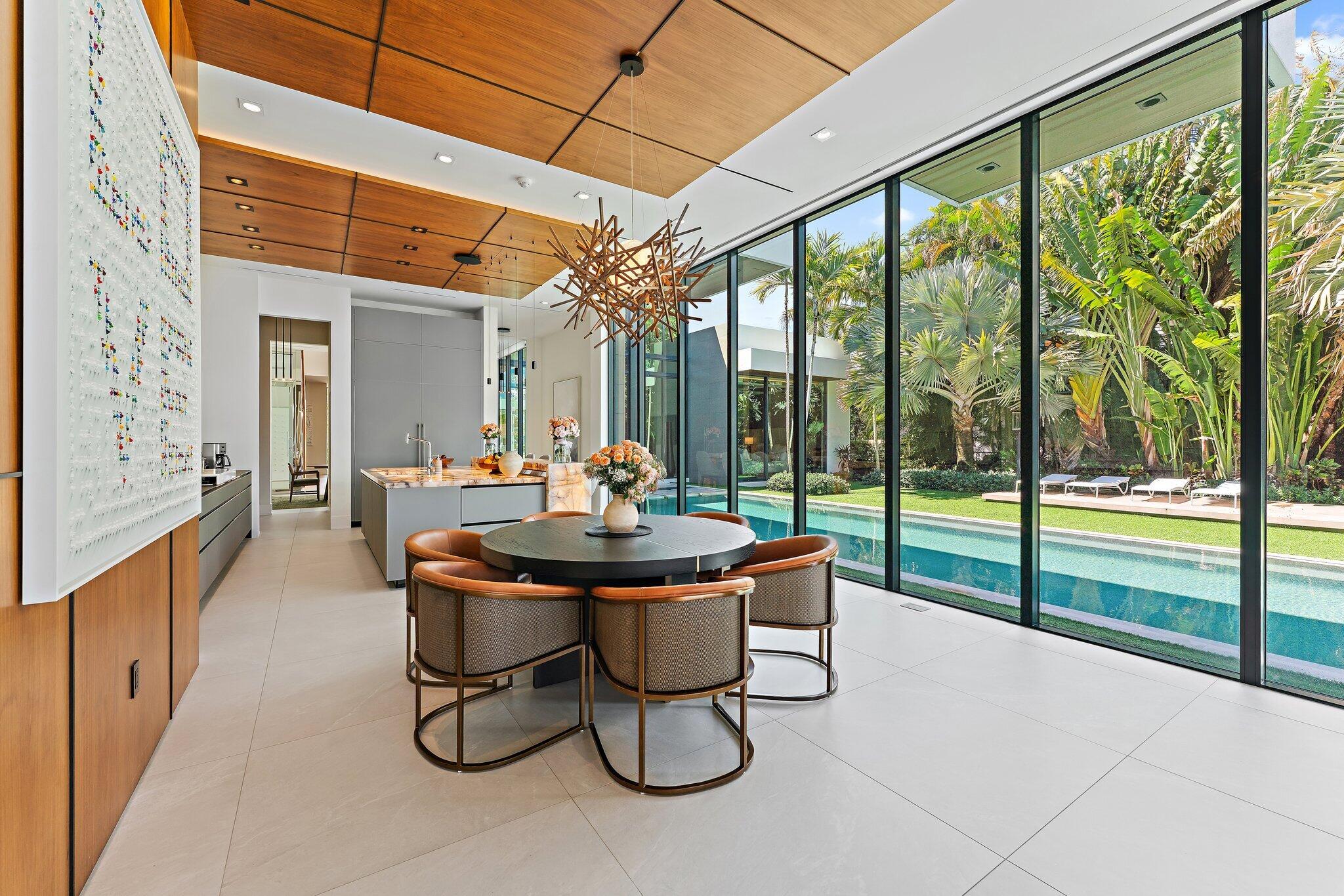 ADMIRALS COVE - Residential