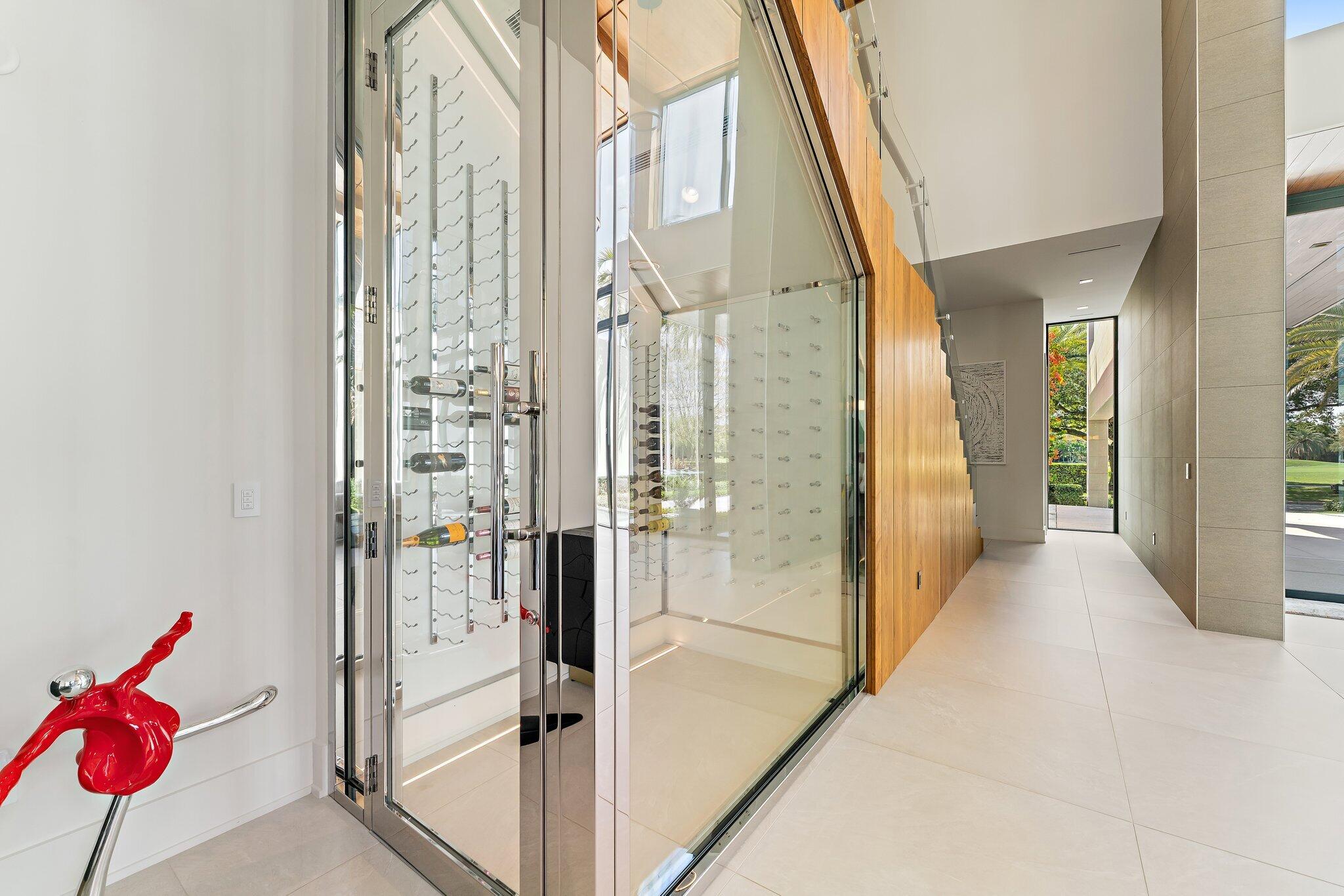 ADMIRALS COVE - Residential