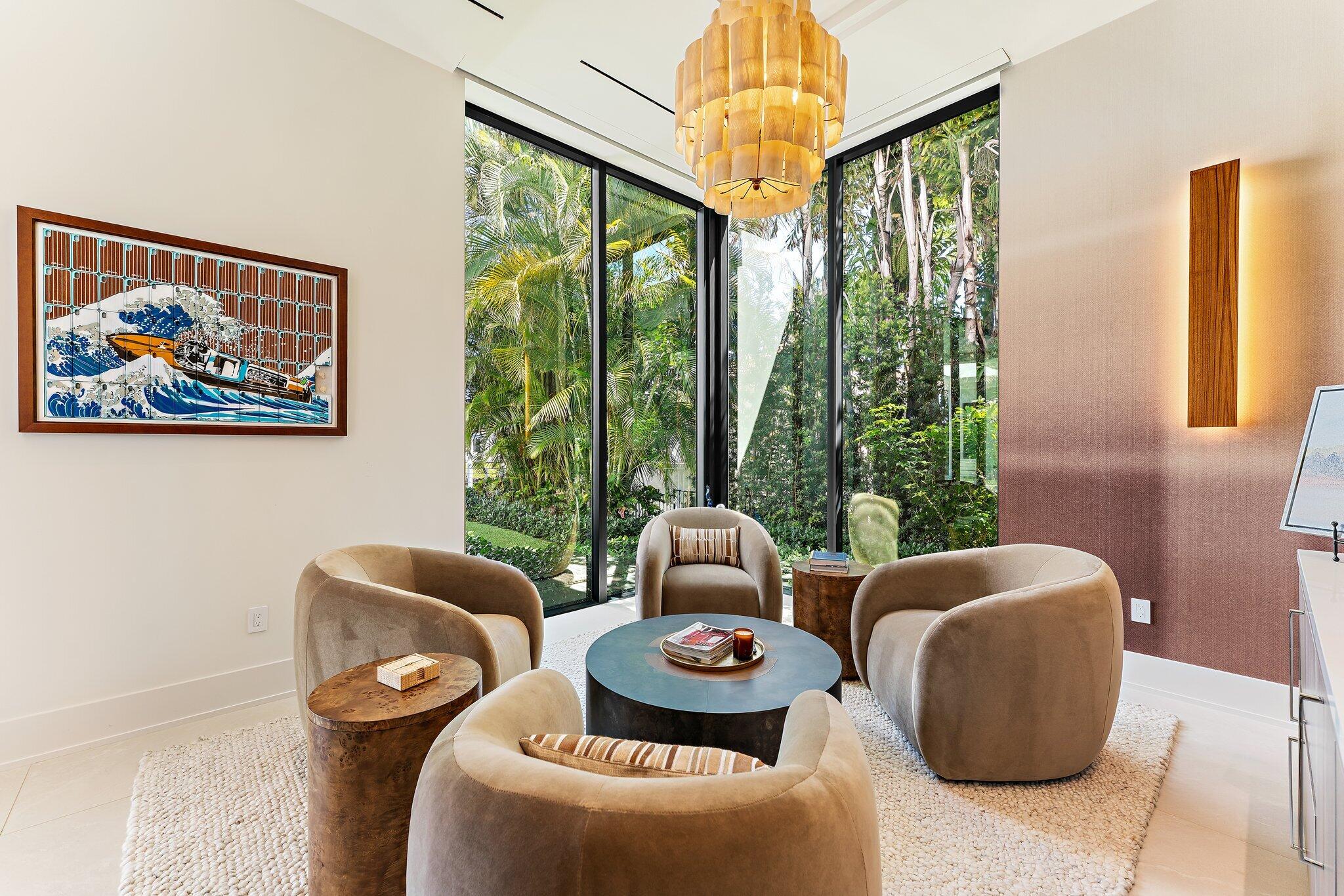 ADMIRALS COVE - Residential