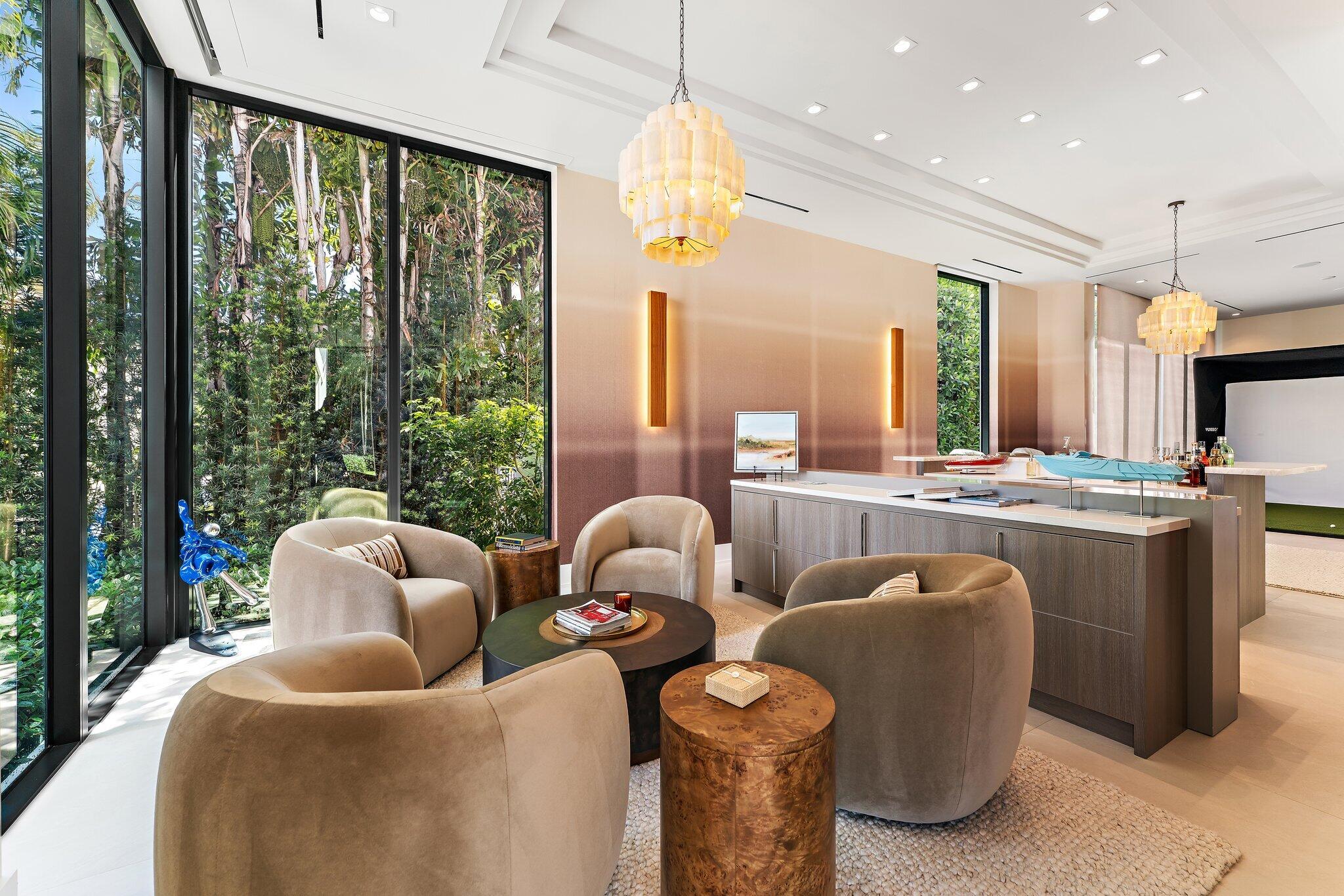 ADMIRALS COVE - Residential