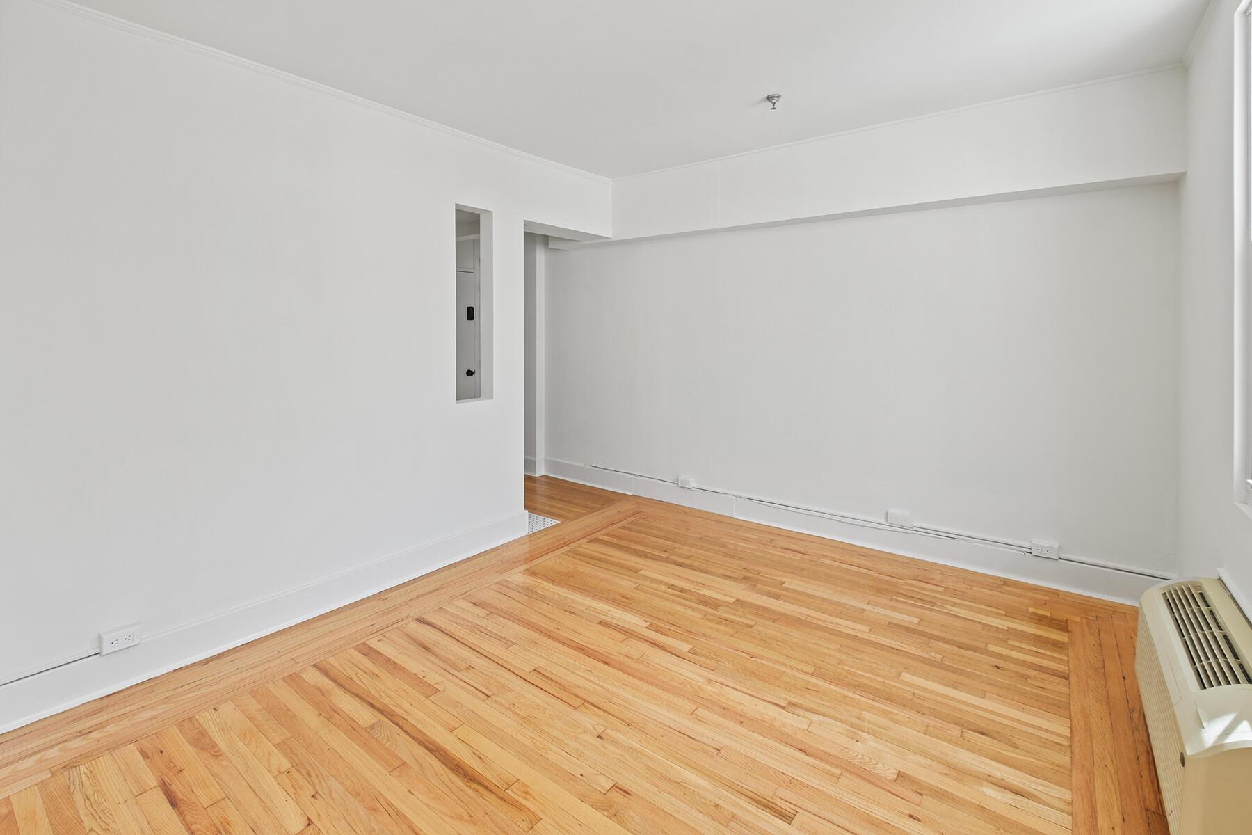 PALM BEACH HOTEL CONDO - Residential Lease