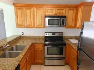 PALM BEACH PLACE CONDO - Residential Lease