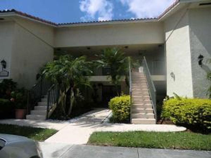 2/2 2nd floor condo with granite counter tops in kitchen and bathrooms. Stainless appliances. Tile throughout, carpet in bedrooms. Balcony and Beautiful Lake View. Full size washer/dryer in unit.Community has 2 pools, clubhouse, tennis courts, state-of-the-art fitness center.Lots of parking. Available for immediate occupancy.