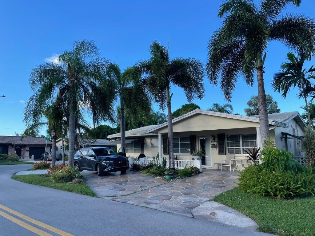 Photo of 4401 NW 43 Avenue, Tamarac, FL 33319 (MLS # F10500279)