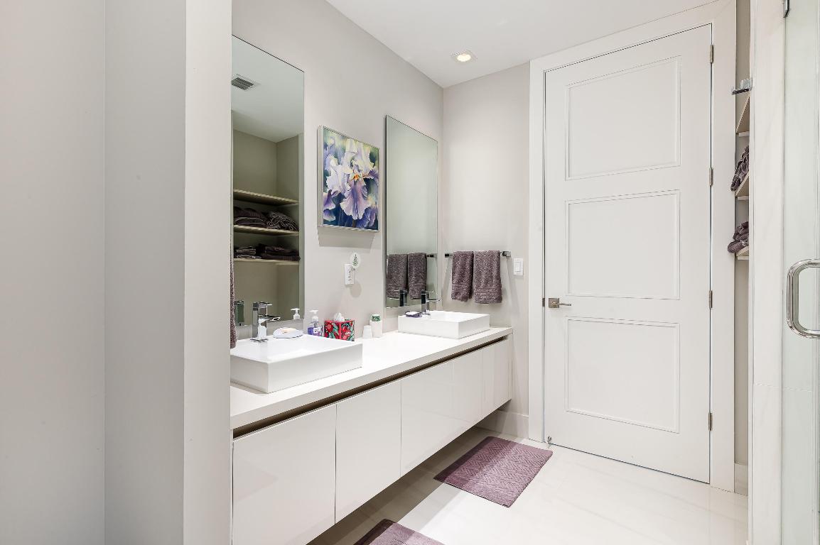 TOWER 155 - Residential