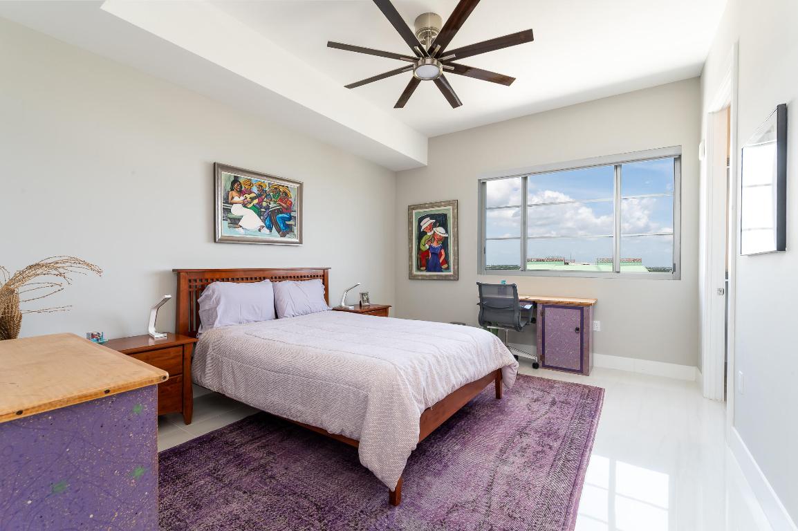 TOWER 155 - Residential