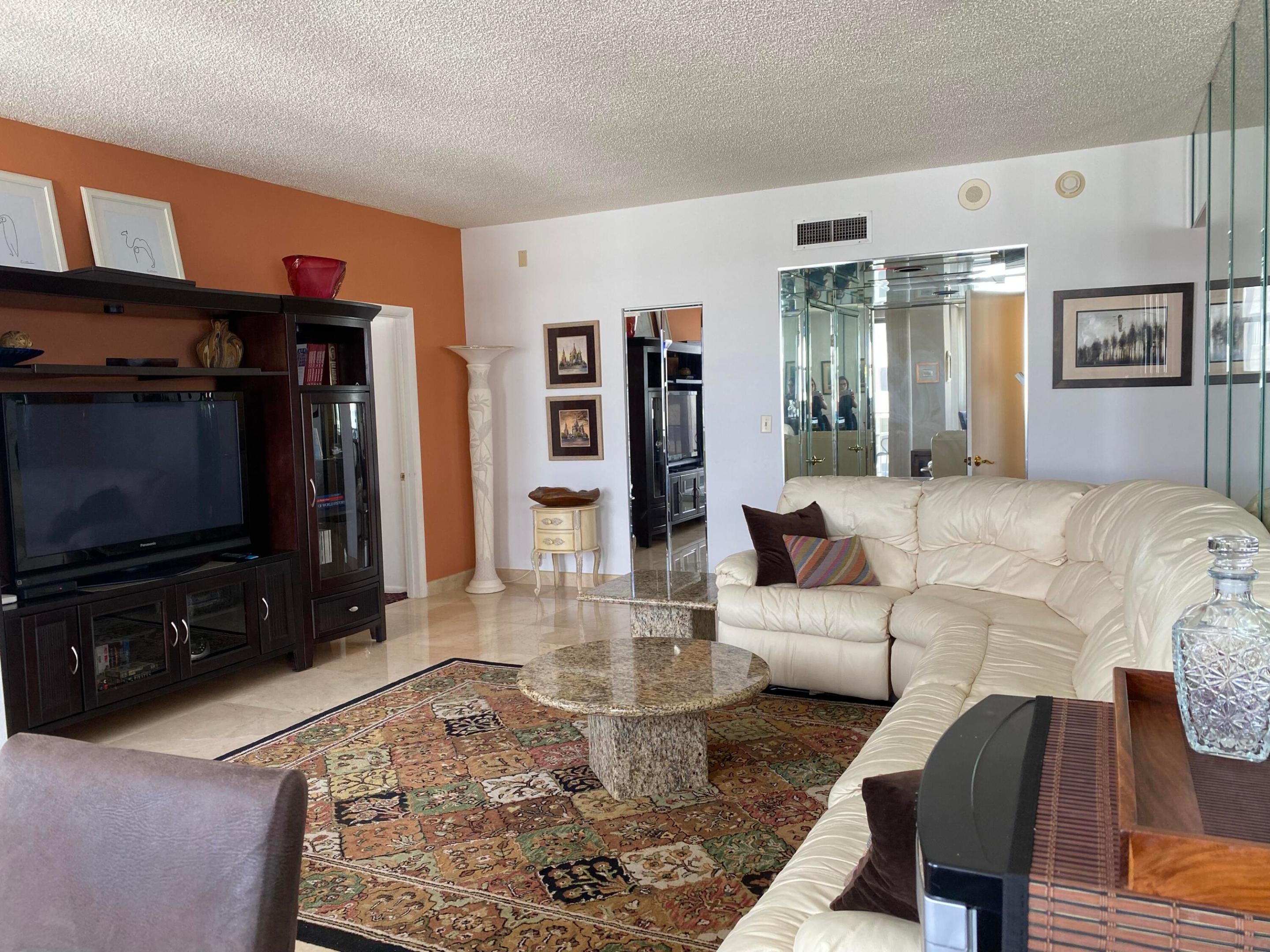 1010 S OCEAN Boulevard PH12