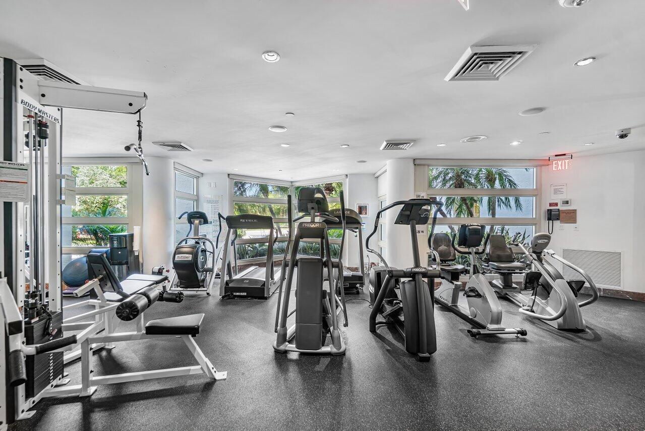 PRESIDENTIAL PLACE CONDO - Residential