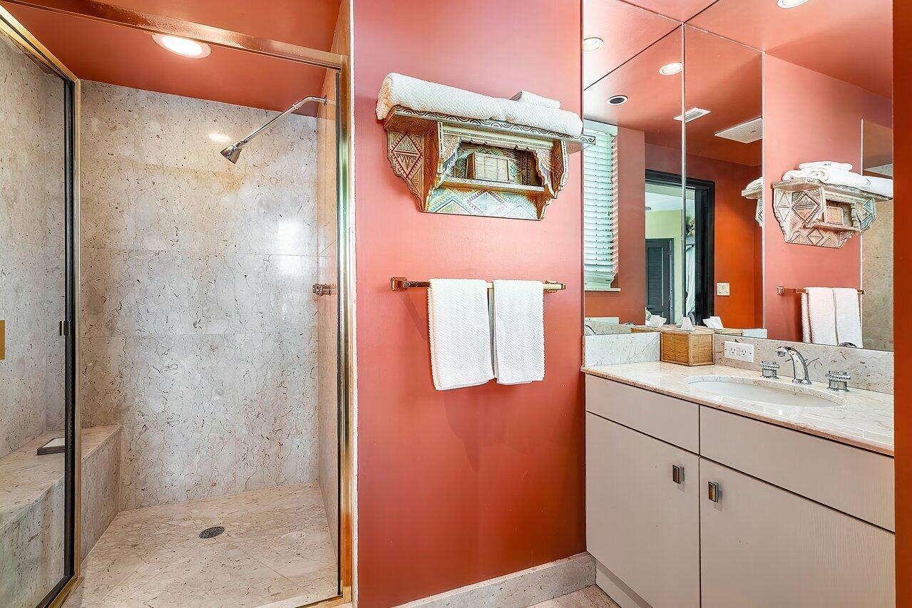 PRESIDENTIAL PLACE CONDO - Residential