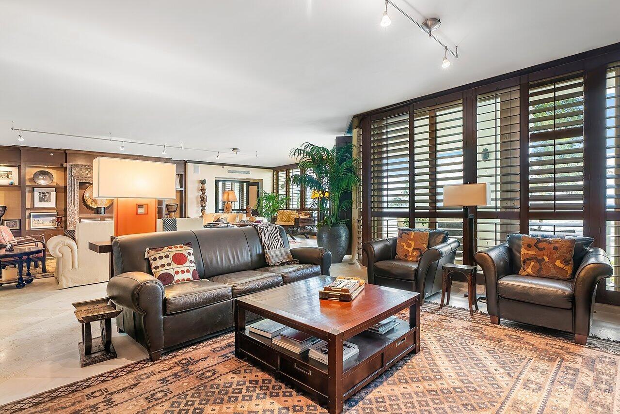 PRESIDENTIAL PLACE CONDO - Residential