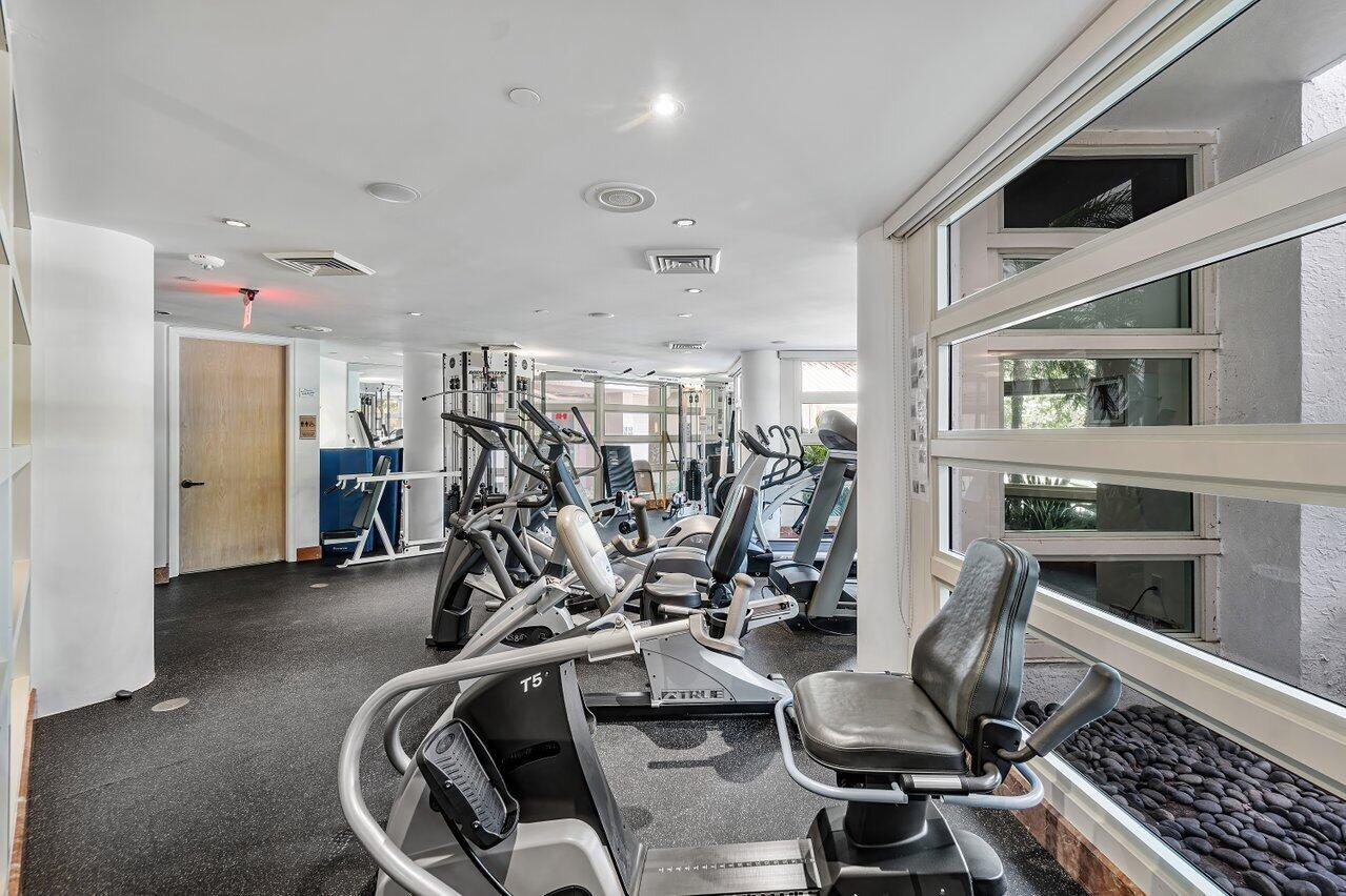 PRESIDENTIAL PLACE CONDO - Residential