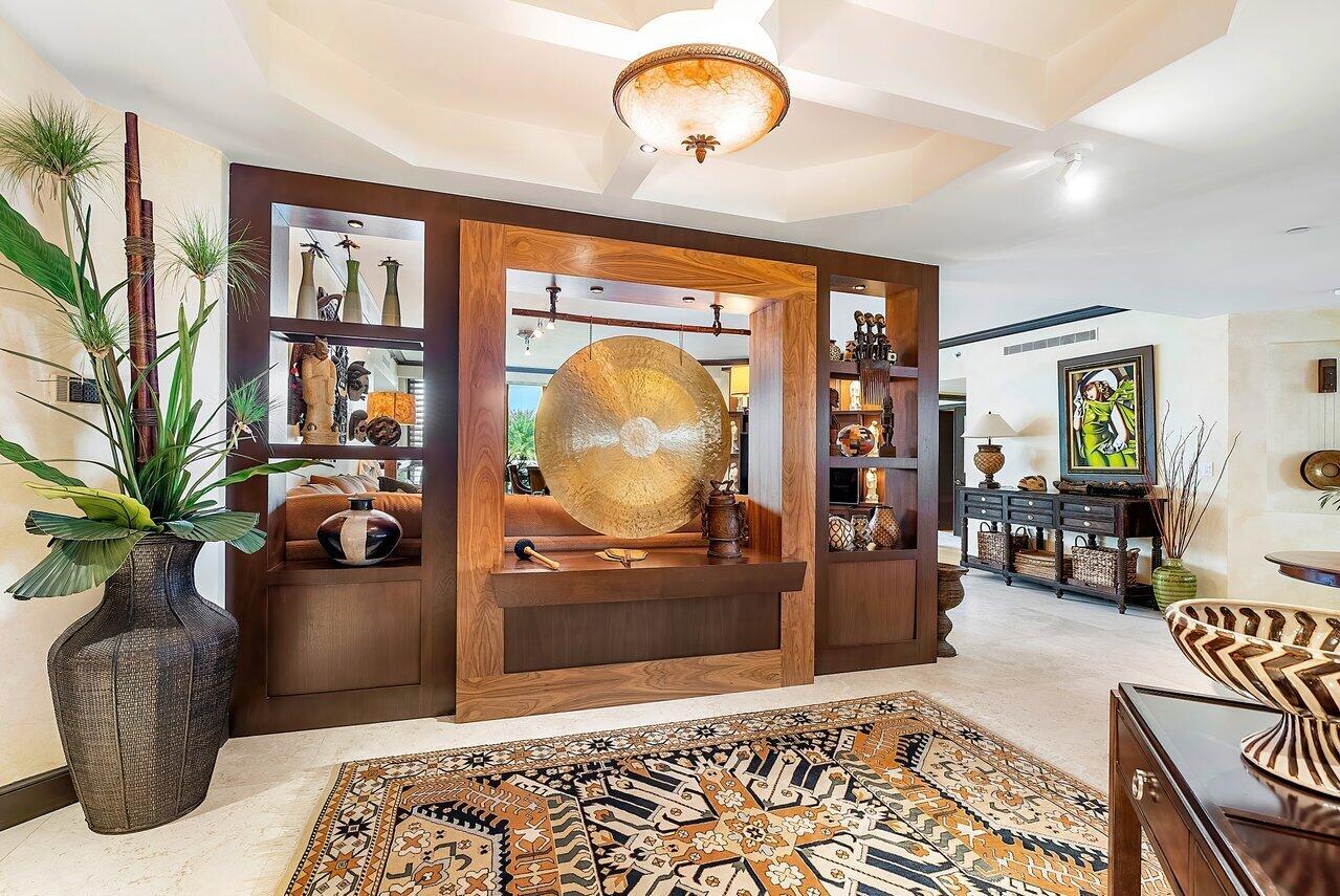 PRESIDENTIAL PLACE CONDO - Residential