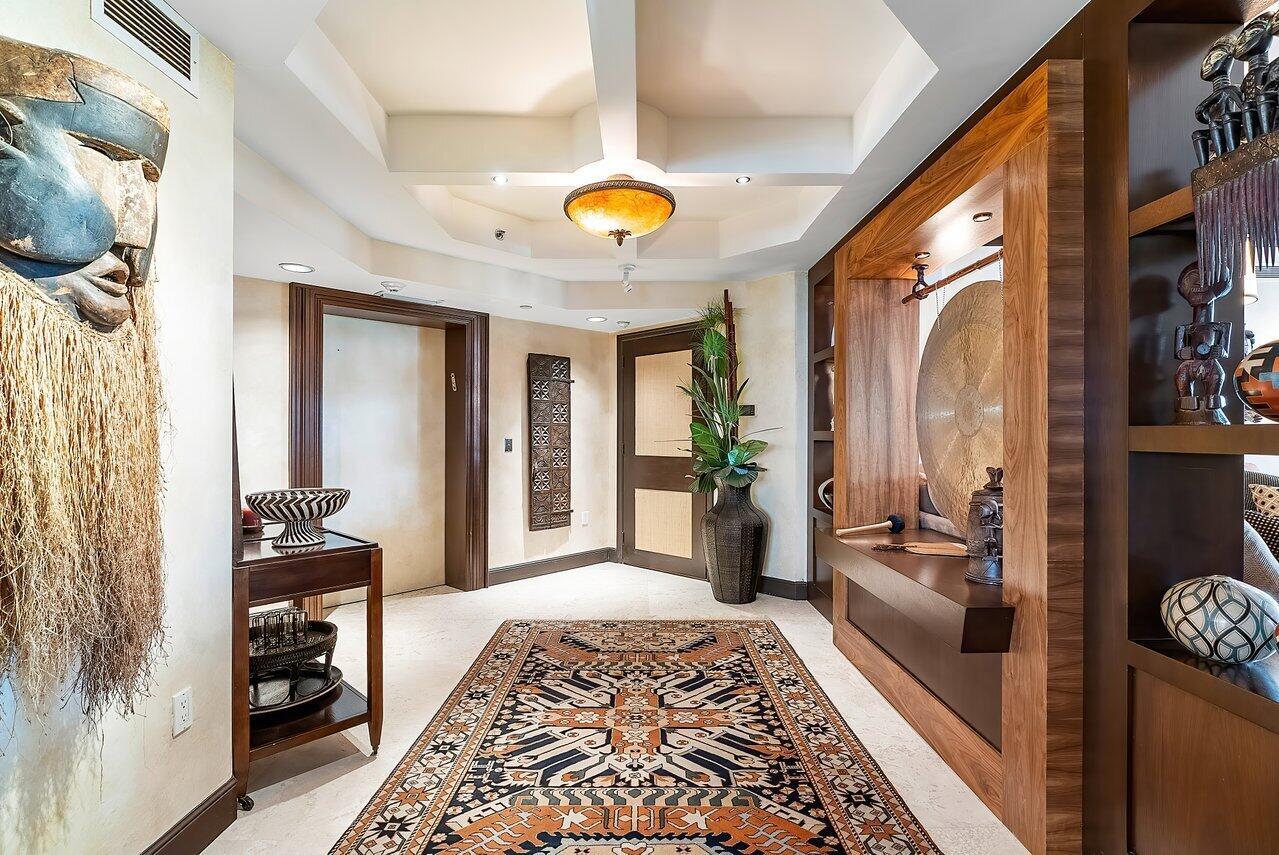 PRESIDENTIAL PLACE CONDO - Residential