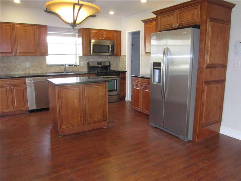 CORAL RIDGE ISLES - Residential Lease