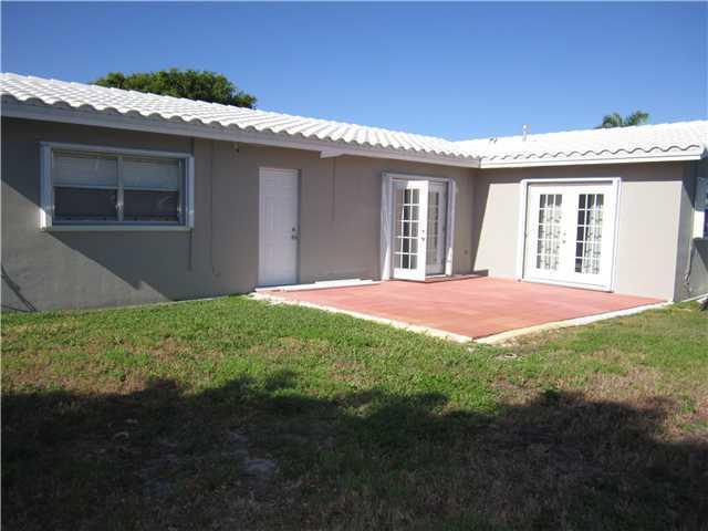 CORAL RIDGE ISLES - Residential Lease