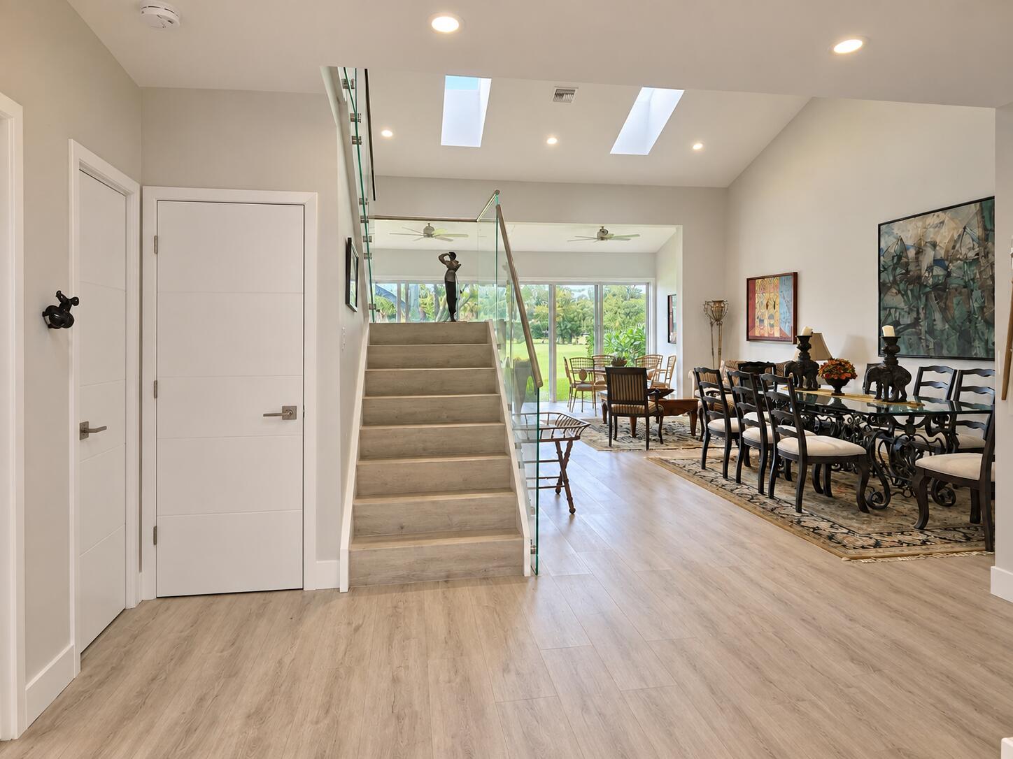 4103 CARRIAGE Drive H3