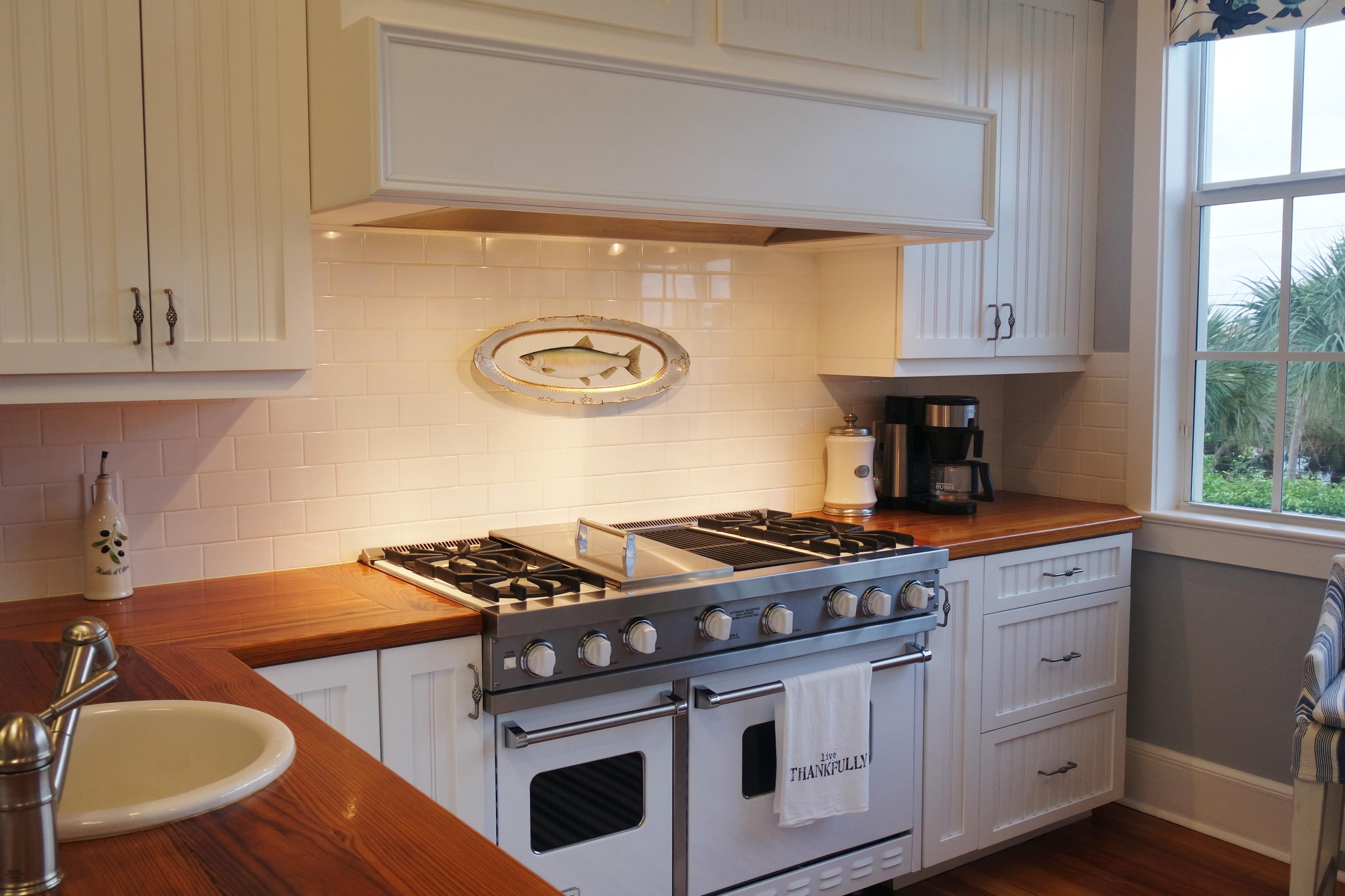 OLD TOWNE AT JUNO BEACH - Residential