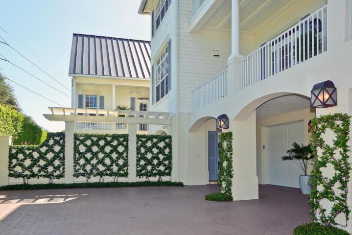 OLD TOWNE AT JUNO BEACH - Residential