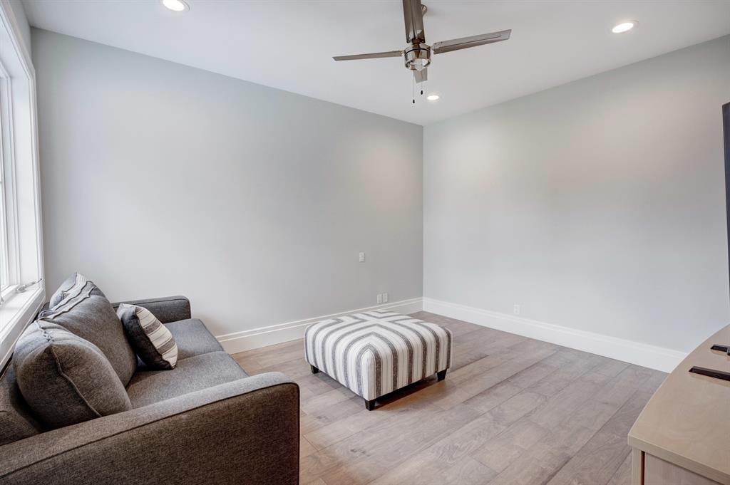 FOX RUN - Residential