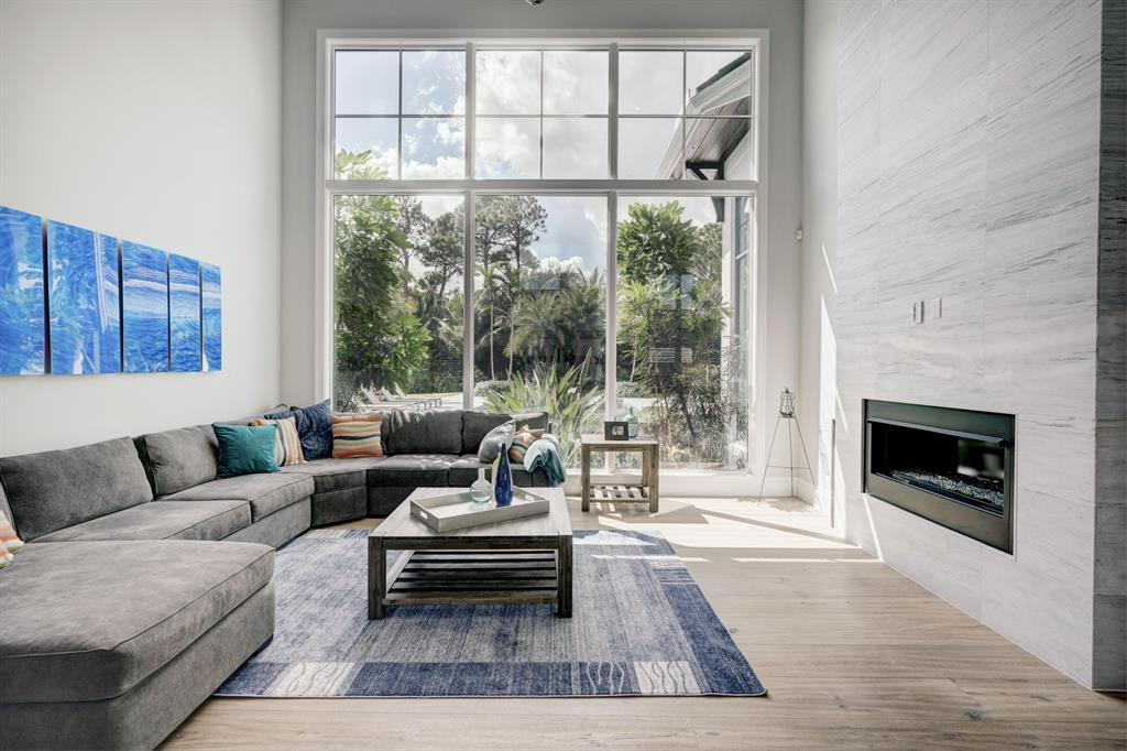 FOX RUN - Residential