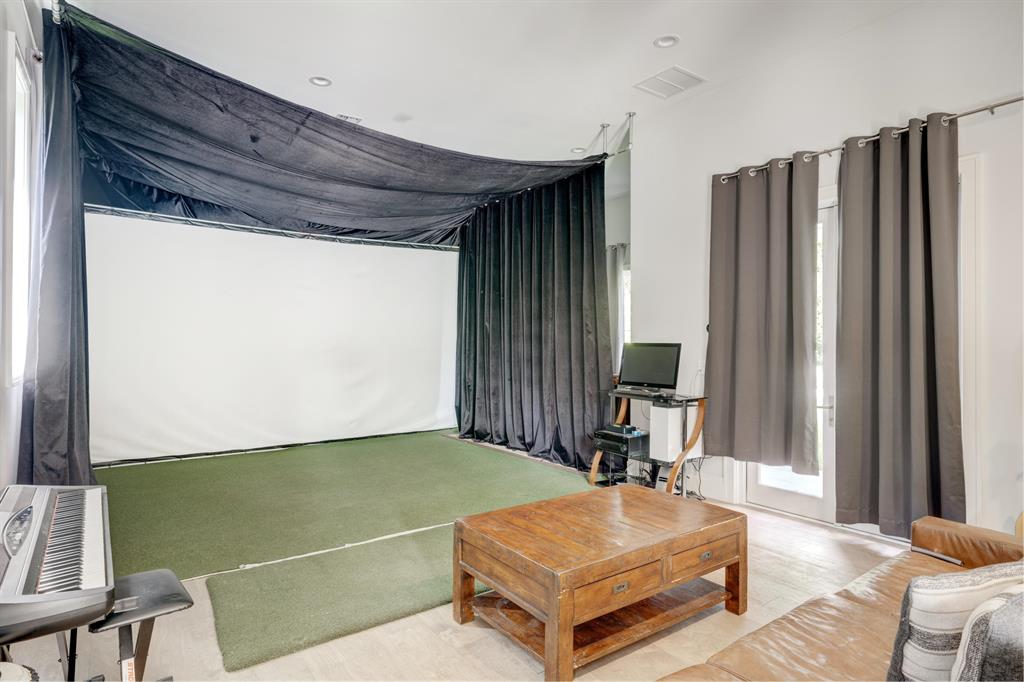 FOX RUN - Residential