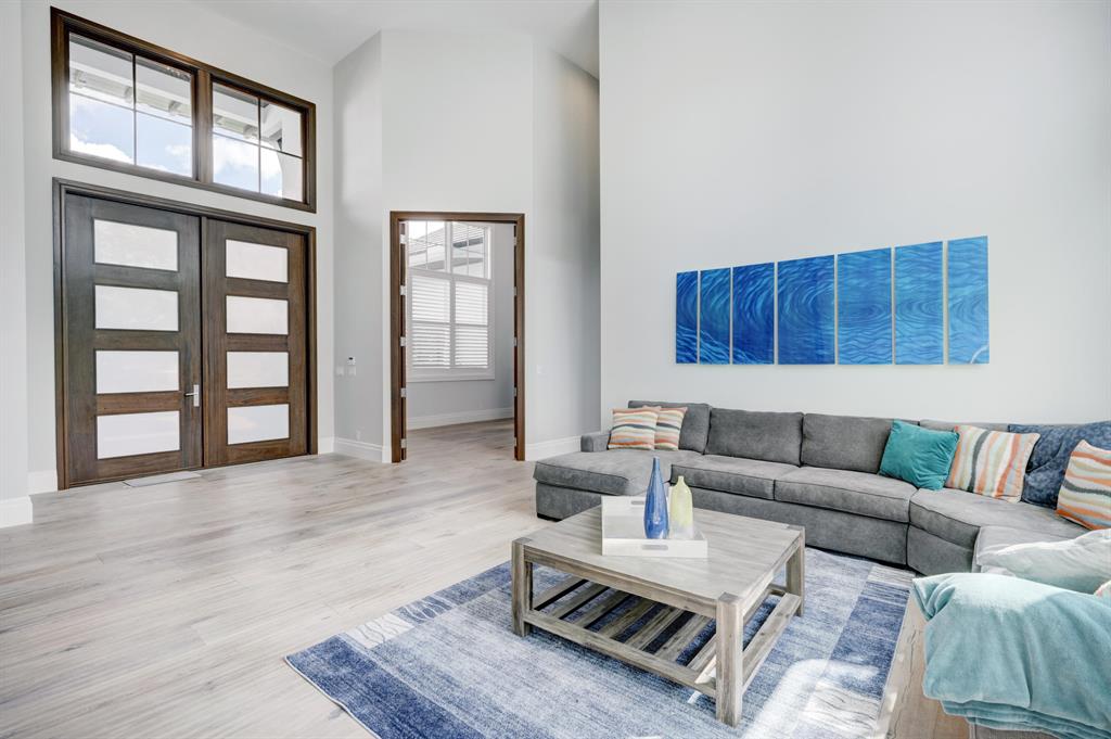 FOX RUN - Residential