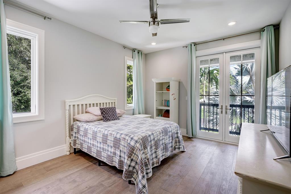 FOX RUN - Residential