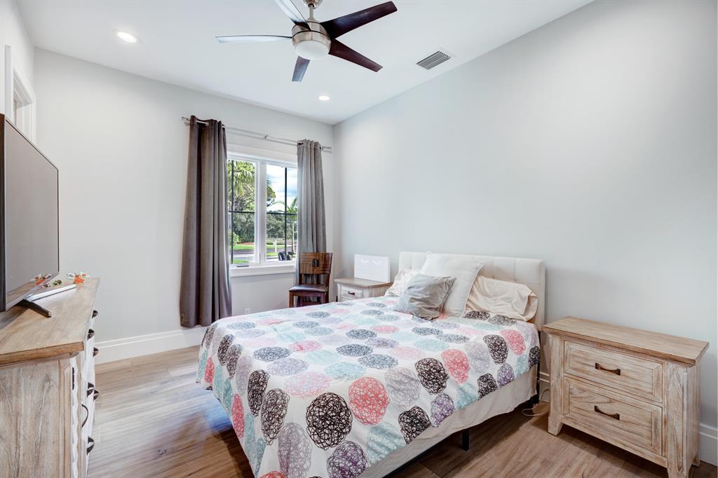 FOX RUN - Residential