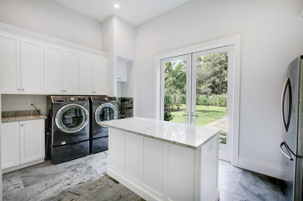 FOX RUN - Residential