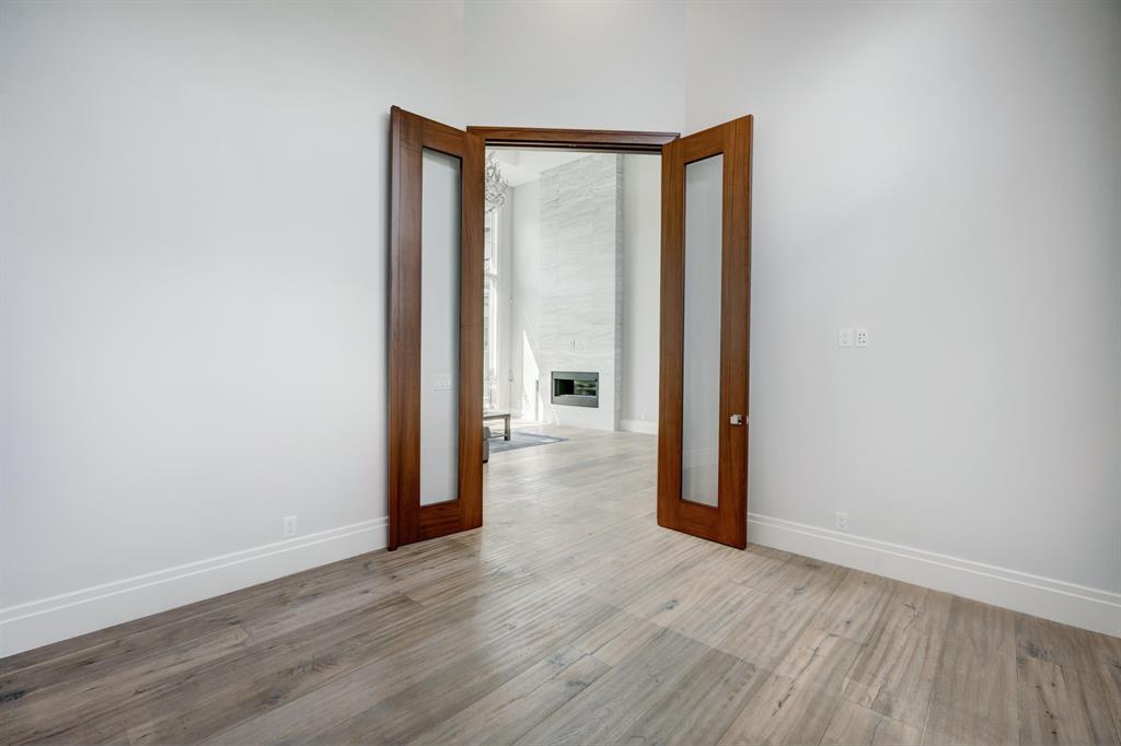 FOX RUN - Residential