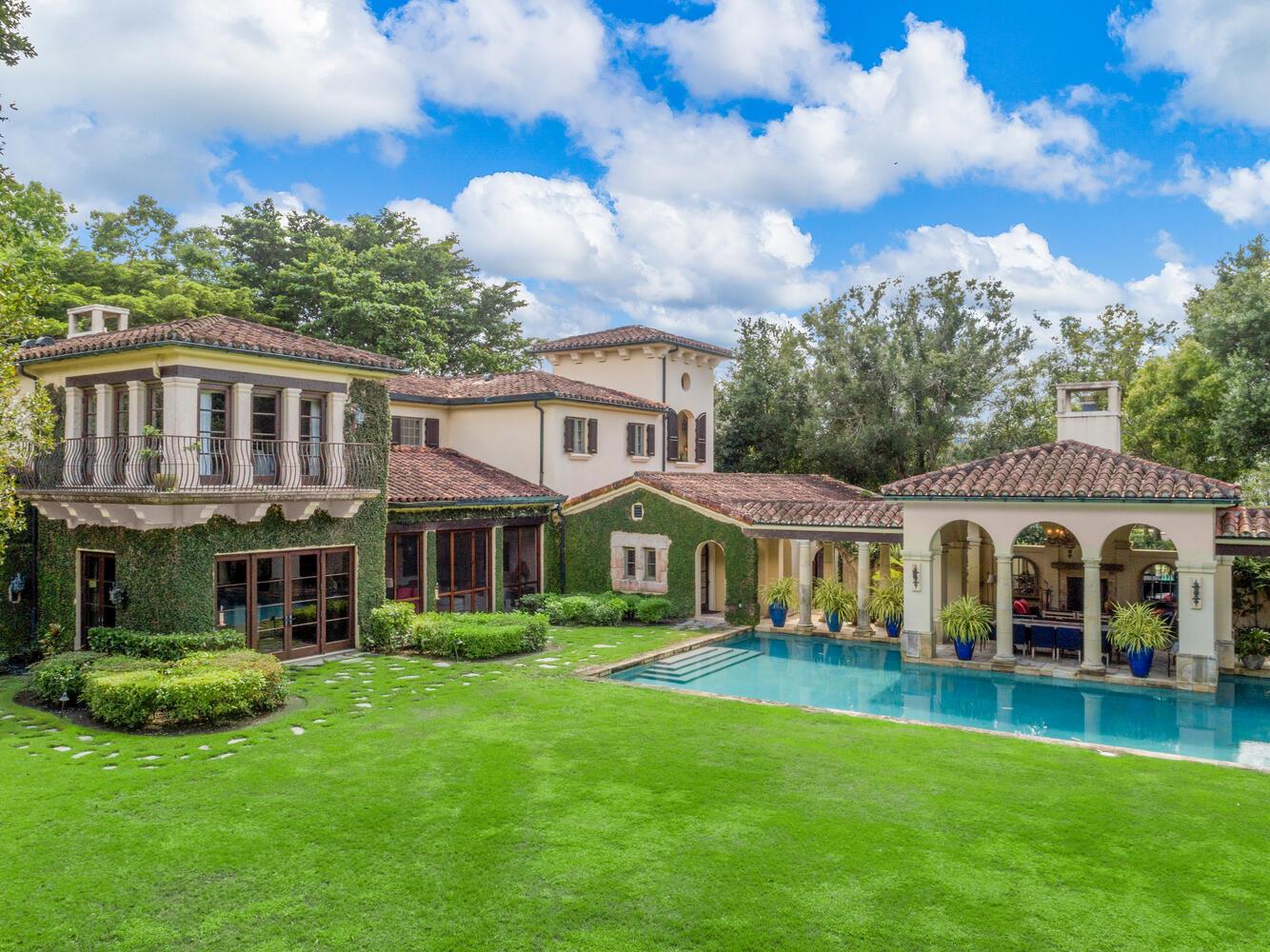 BRIDLE PATH OF P B POLO & - Residential