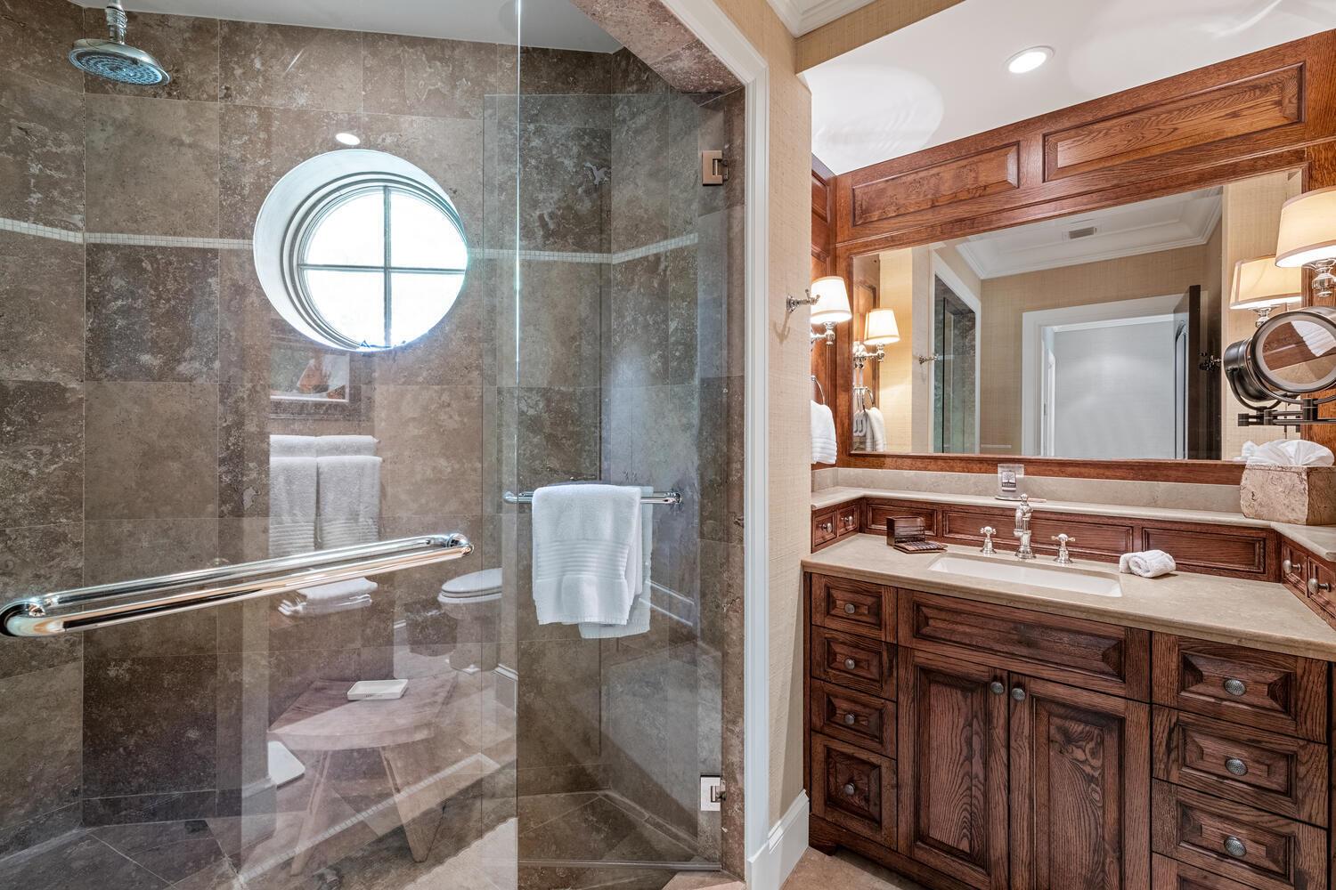 BRIDLE PATH OF P B POLO & - Residential