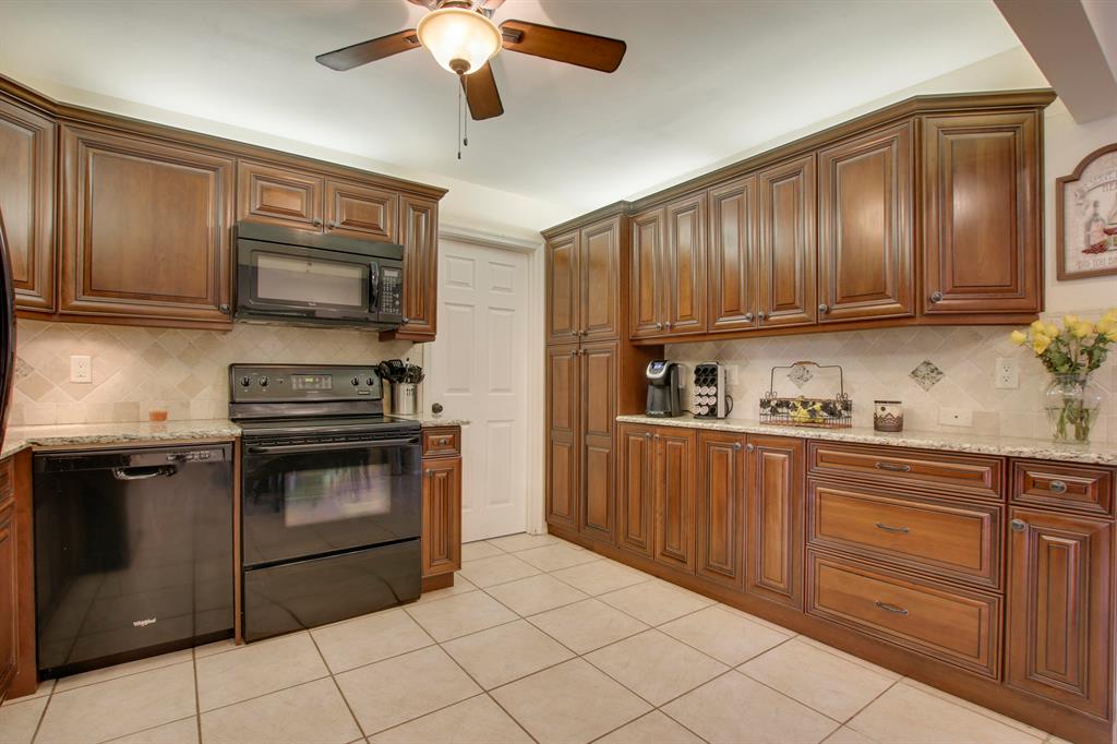 AMERICAN HOMES - Residential