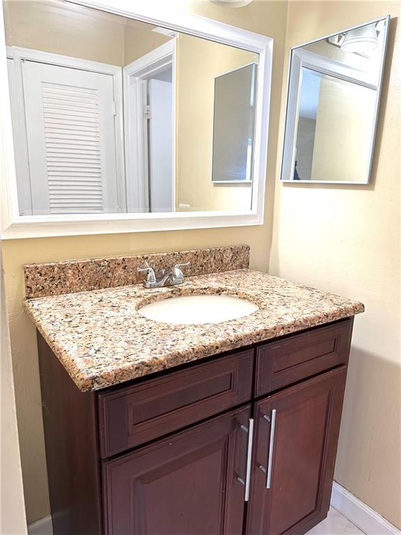 CONT N 75, ELY 123, 575 - Residential Lease