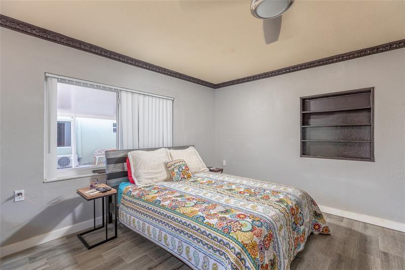 Hollywood Beach Heights S - Residential