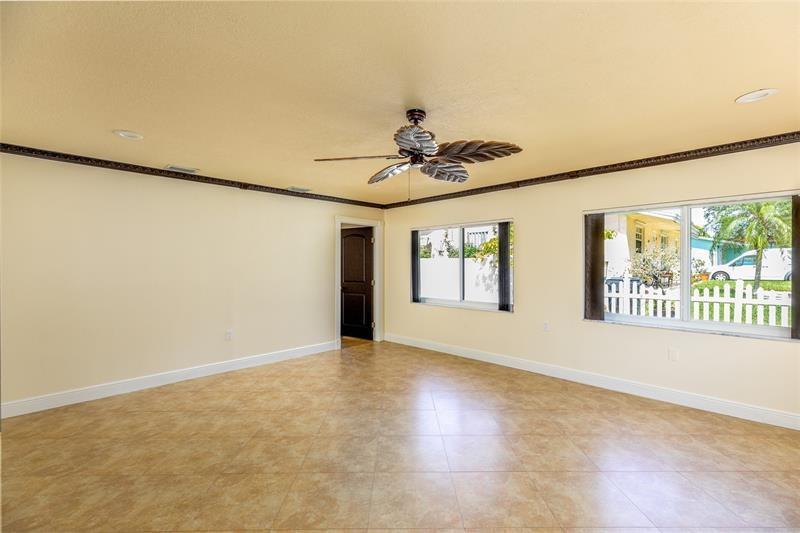 Hollywood Beach Heights S - Residential